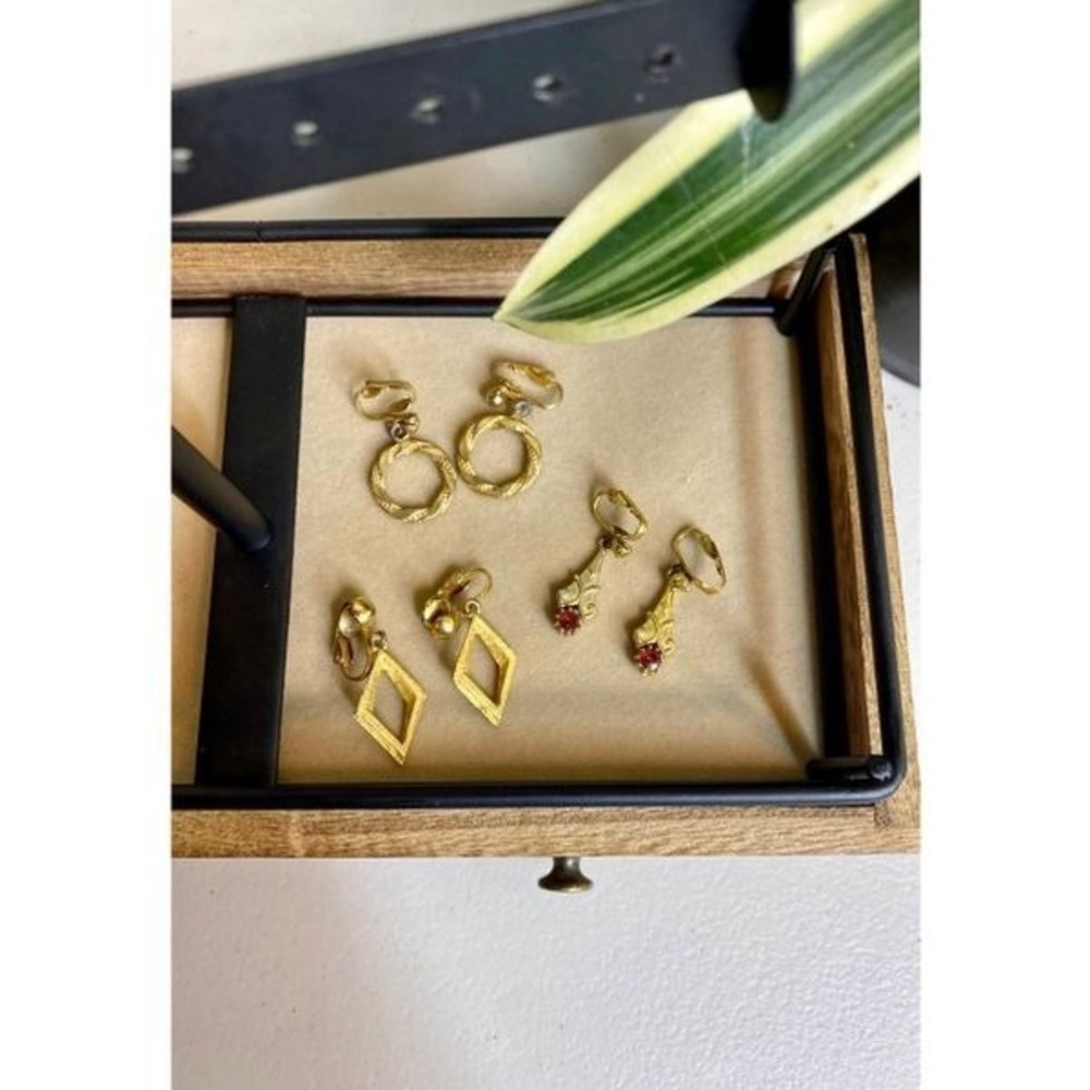 Retro Gold‎ Clip On Earrings Set